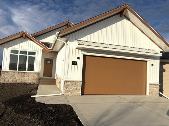 54 Tarzwell Avenue, Red Deer