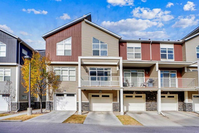 634 Redstone View Ne, Calgary