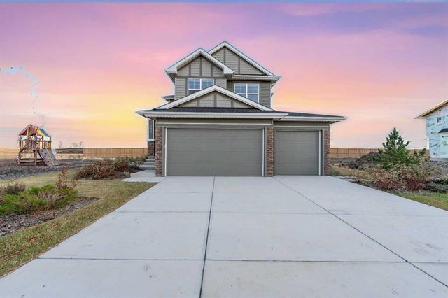 207 Brander Avenue, Langdon
