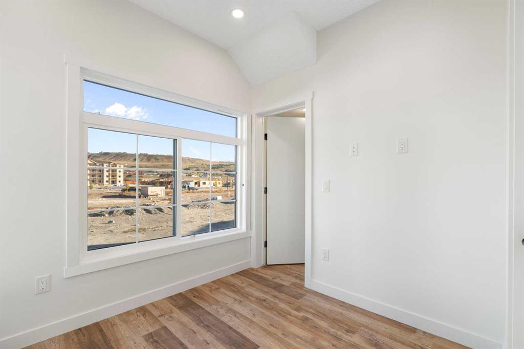 101, 156 Park Street, Cochrane – Residential Row/Townhouse Listing Photo 11