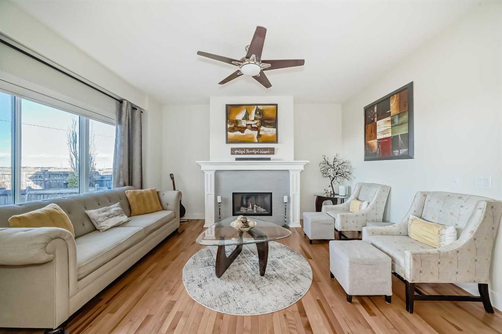 115 Mahogany Way Se, Calgary