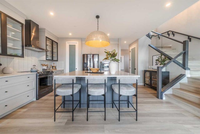 191 Lucas Common Nw, Calgary