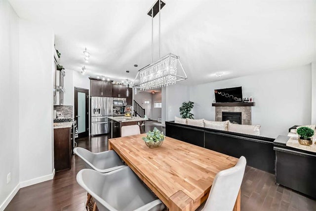 165 Hillcrest Drive Sw, Airdrie