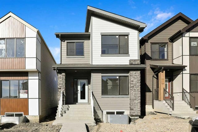 20 Heartwood Lane Se, Calgary