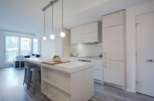 701, 615 6 Avenue Se, Calgary