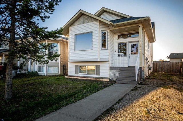 12910 94 Street, Grande Prairie