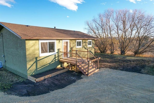 5204 51st Avenue, Alix