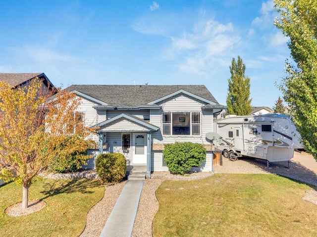 86 Donald Close, Red Deer