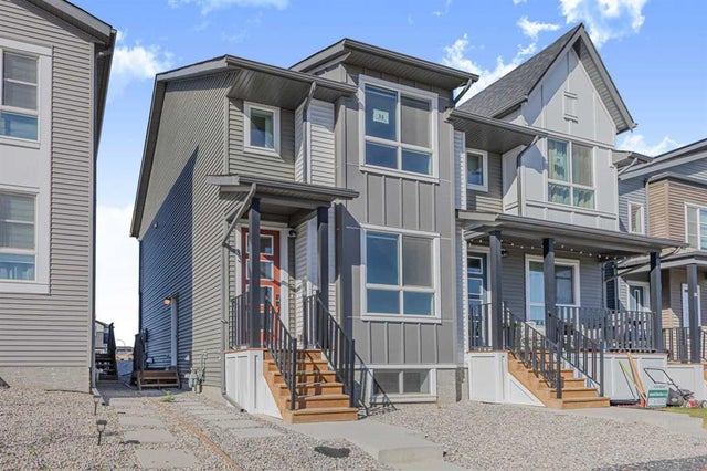 33 Belmont Drive Sw, Calgary