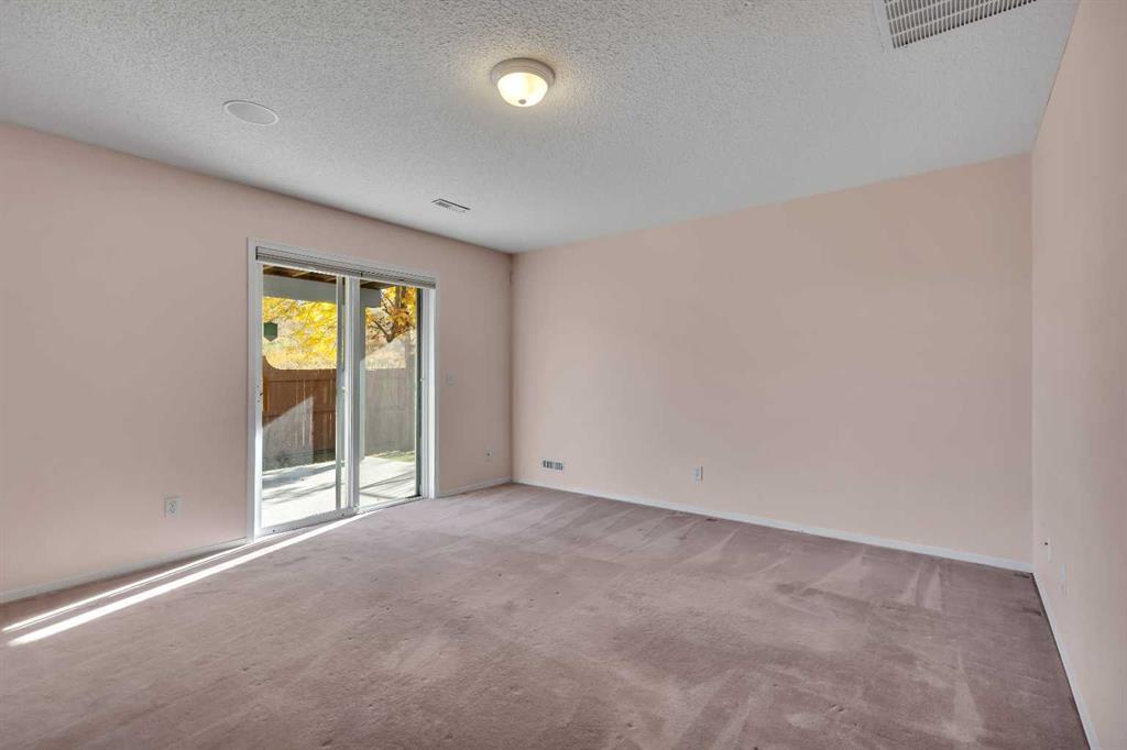 140 Valley Ridge Heights Northwest, Calgary – Residential Row/Townhouse Listing Photo 12