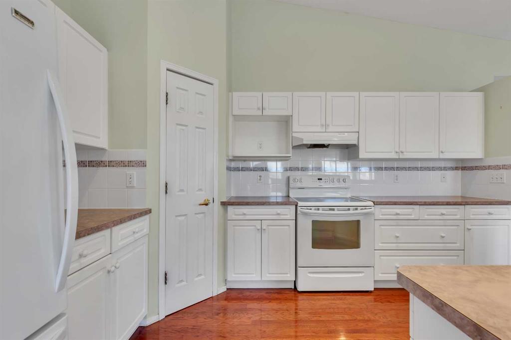 140 Valley Ridge Heights Northwest, Calgary – Residential Row/Townhouse Listing Photo 26