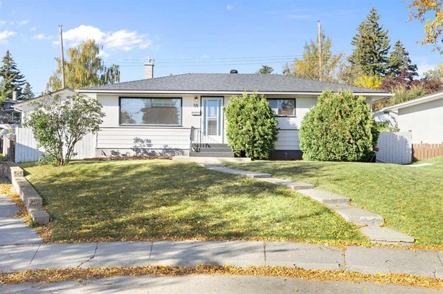 58 Kingsland Place Sw, Calgary
