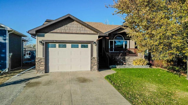 706 Northridge Avenue, Picture Butte