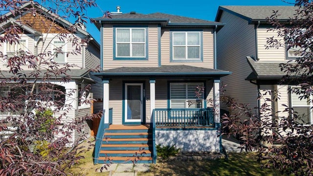 527 Prestwick Circle Se, Calgary