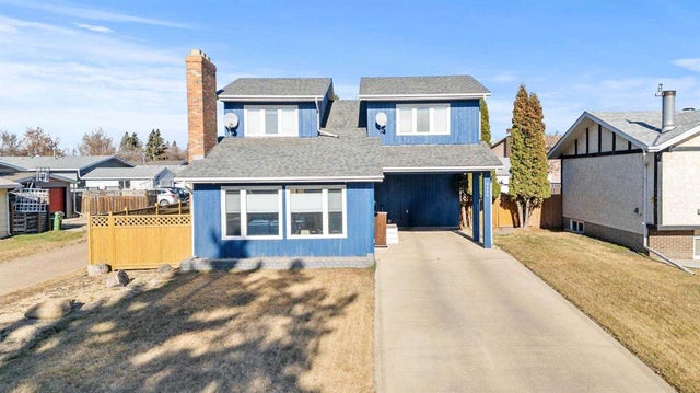 6406 43 Avenue, Camrose