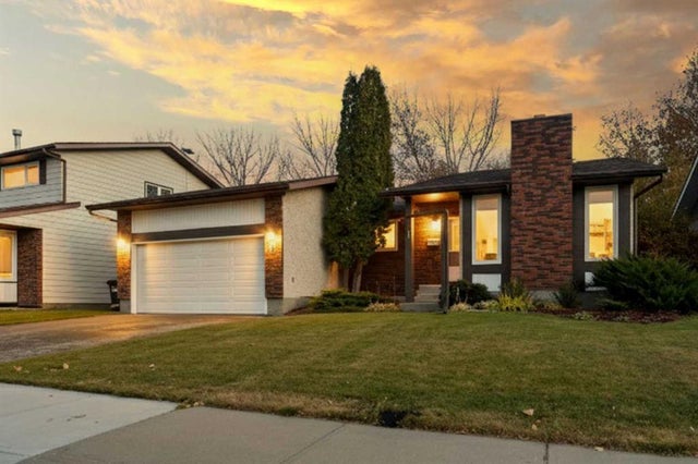 45 Wiltshire Boulevard, Red Deer