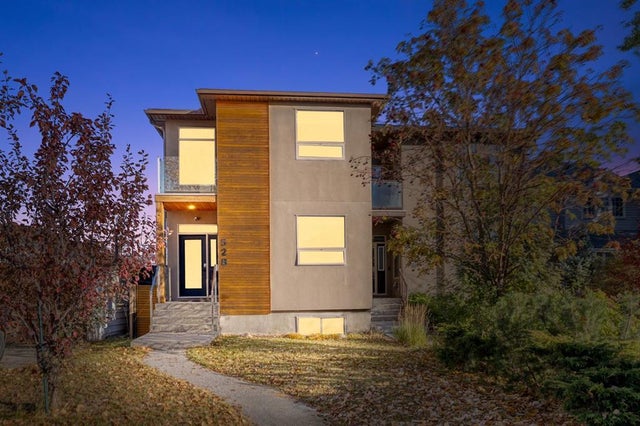 528 31 Street Nw, Calgary