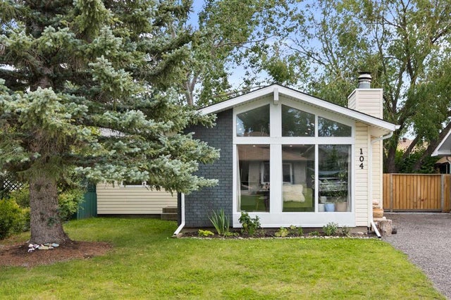 104 Thorson Crescent, Okotoks