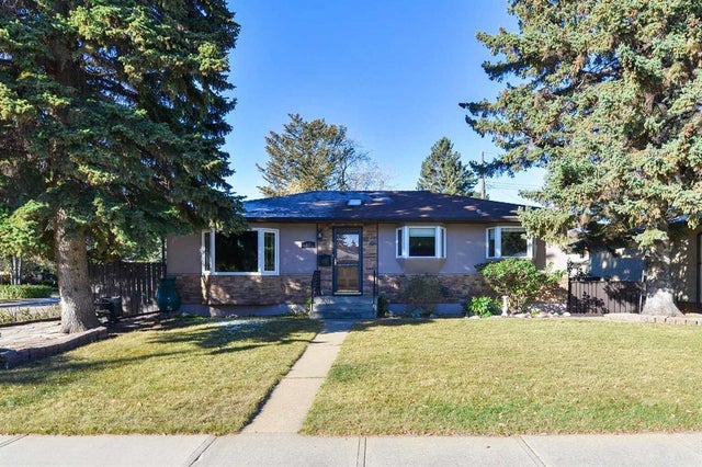 87 Gladeview Crescent Sw, Calgary