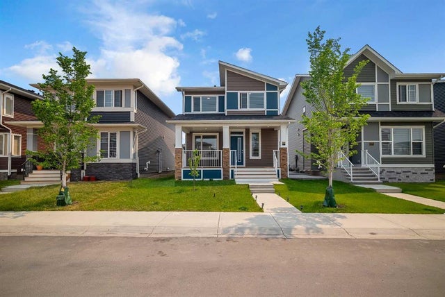 190 Dawson Harbour Rise, Chestermere