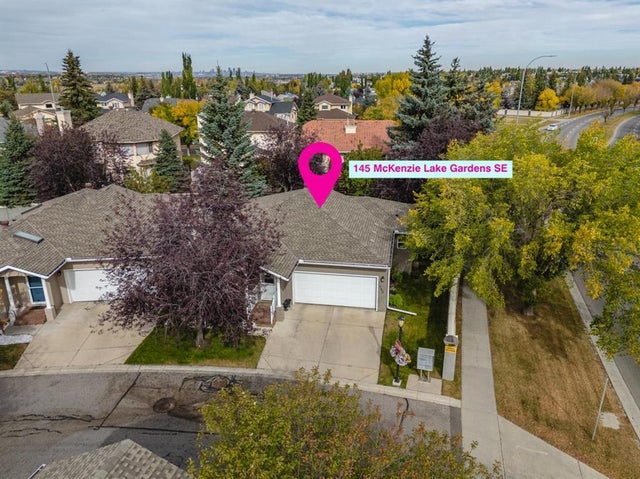 145 Mckenzie Lake Gardens Se, Calgary