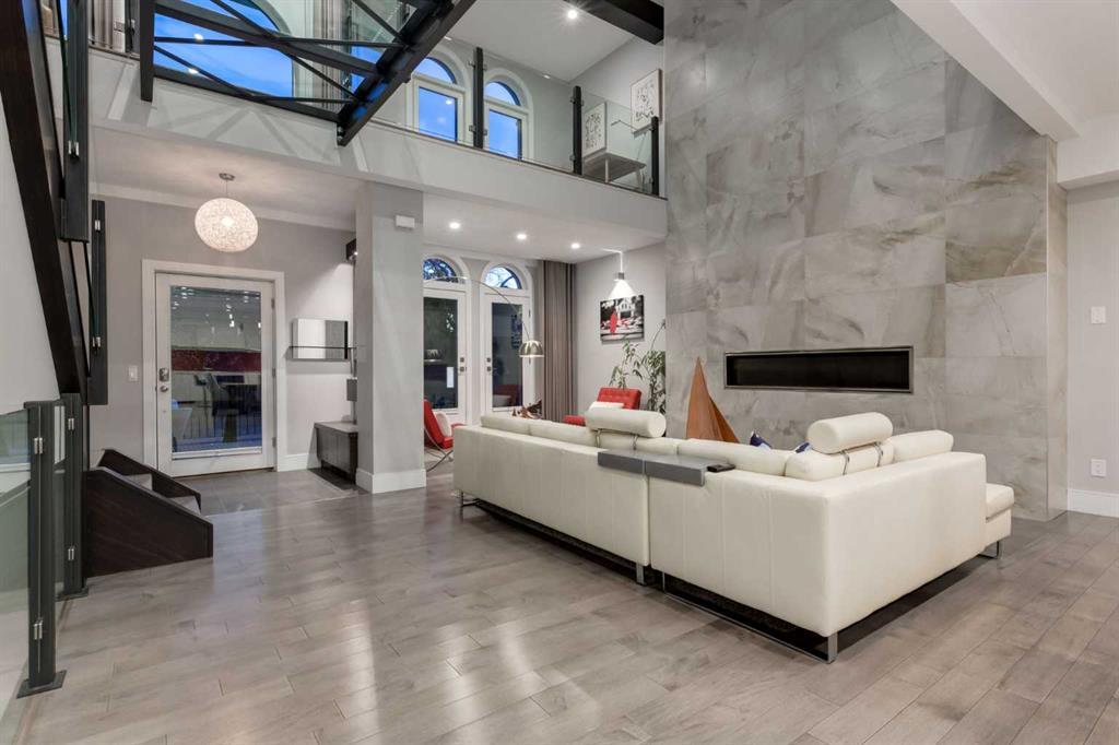 102 18 Avenue Southeast, Calgary – Residential Row/Townhouse Listing Photo 12