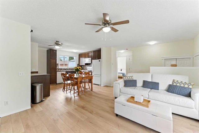 228 Penswood Way Se, Calgary