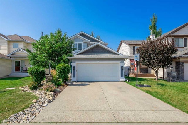 754 Cimarron Close, Okotoks