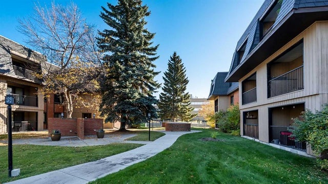 2208, 4001b 49 Street Nw, Calgary
