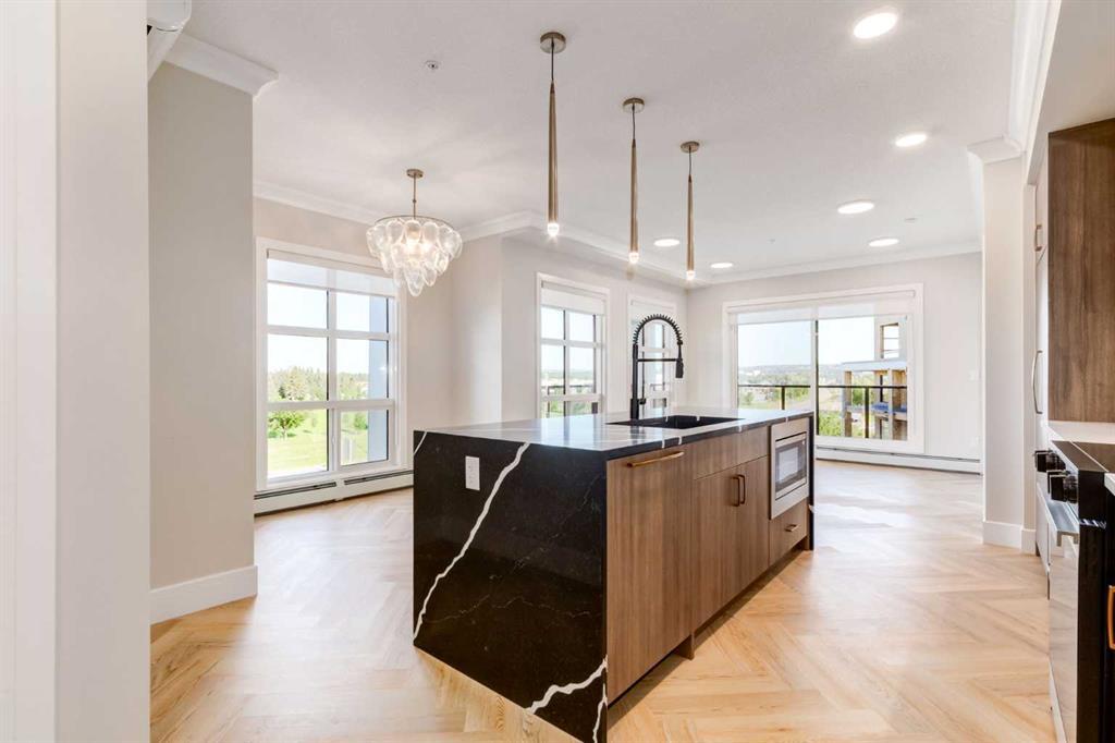 103, 330 Dieppe Drive Sw Calgary Alberta T3E2L4 Currie Barracks Details