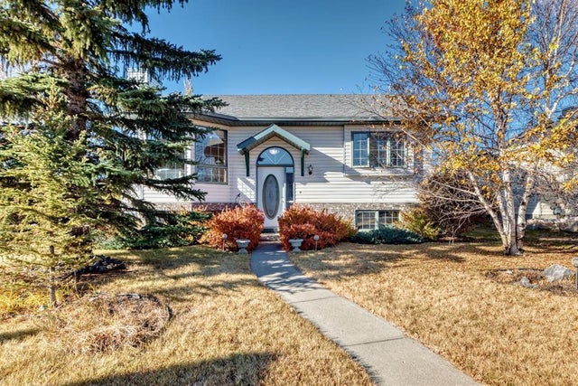 152 Quigley Drive, Cochrane