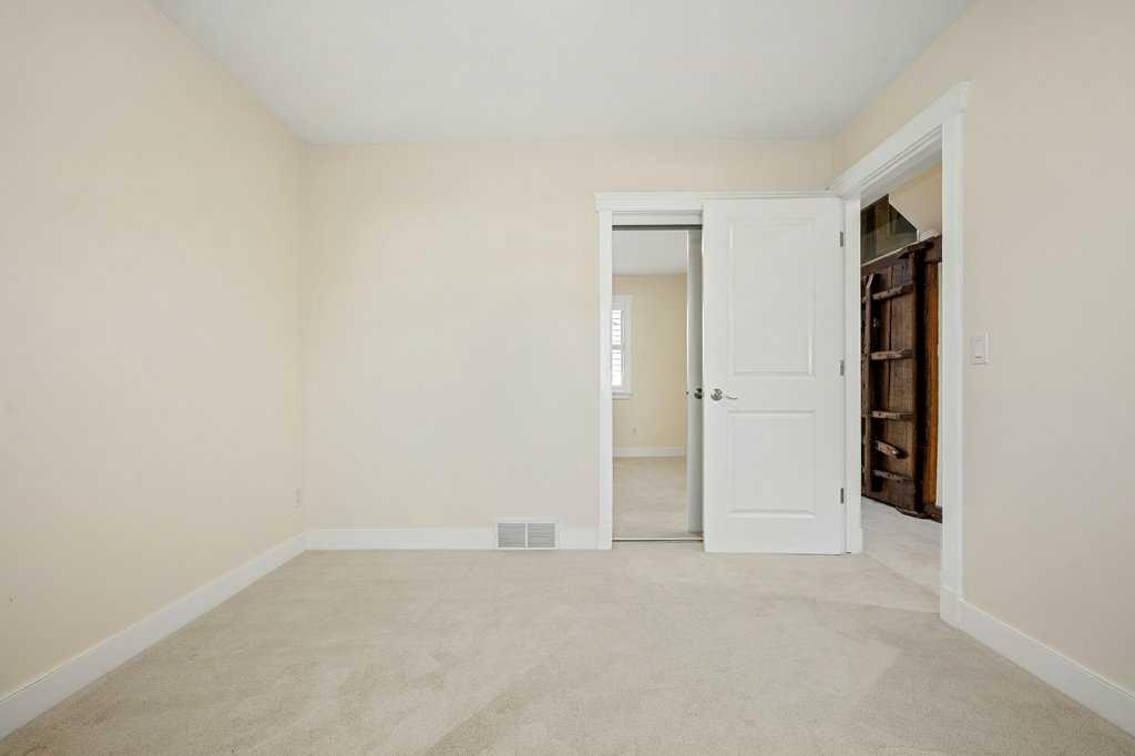 24 Ypres Mews Southwest, Calgary – Residential Row/Townhouse Listing Photo 23