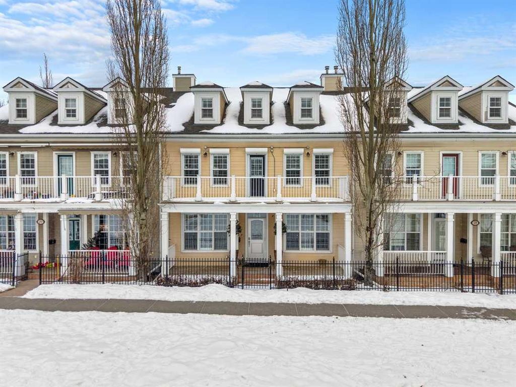 24 Ypres Mews Southwest, Calgary – Residential Row/Townhouse Listing Photo 2