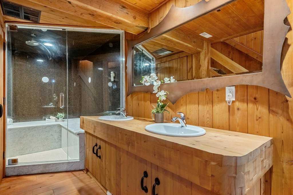 24 Ypres Mews Southwest, Calgary – Residential Row/Townhouse Listing Photo 39