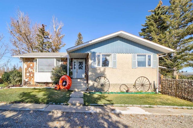 123 Blayney Avenue, Barons