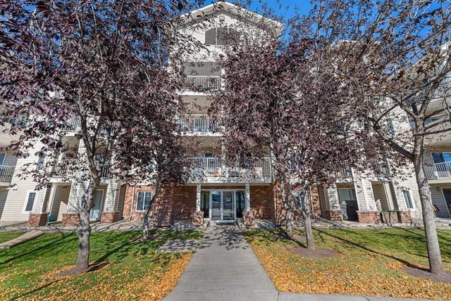 1410, 17 Country Village Bay Ne, Calgary