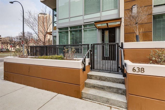 638 14 Avenue Sw, Calgary