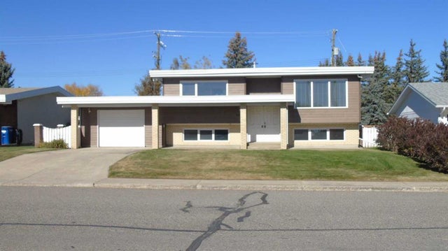 645 26 Street, Fort Macleod