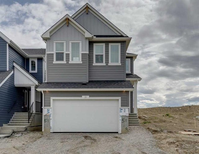 51 Versant Way Sw, Calgary