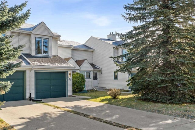 261 Sandringham Road Nw, Calgary