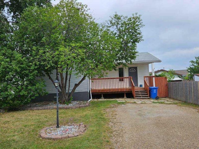 5216 46 Street, Grimshaw