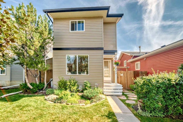 223 Martindale Boulevard Ne, Calgary