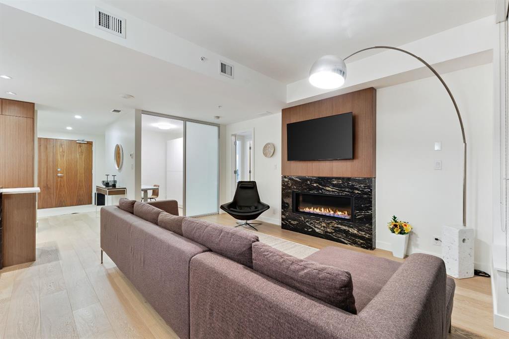 104, 128 Waterfront Court Southwest, Calgary – Residential Apartment Listing Photo 14