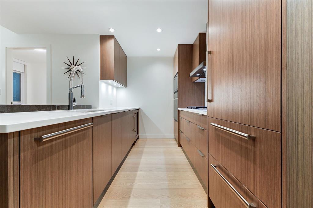 104, 128 Waterfront Court Southwest, Calgary – Residential Apartment Listing Photo 4