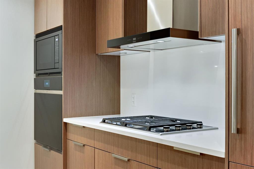 104, 128 Waterfront Court Southwest, Calgary – Residential Apartment Listing Photo 5