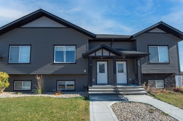 26 Hutton Place, Penhold