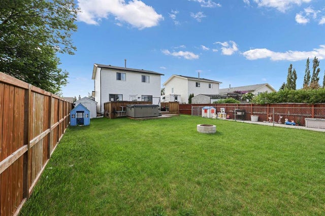191 Castlebrook Road Ne, Calgary