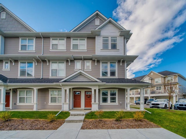304 Copperstone Manor Se, Calgary