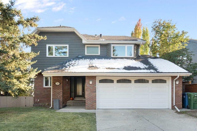 20 Stradwick Way Sw, Calgary