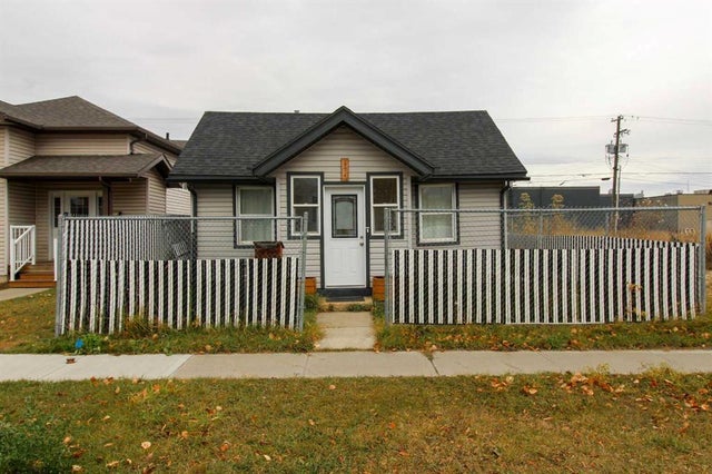 10018 96 Avenue, Grande Prairie